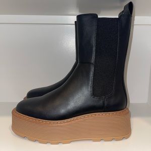 H&M Platform Chelsea Boot